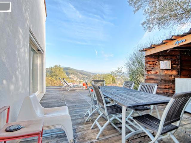 Vente Maison 4 pièces 96 m2 Solliès Ville