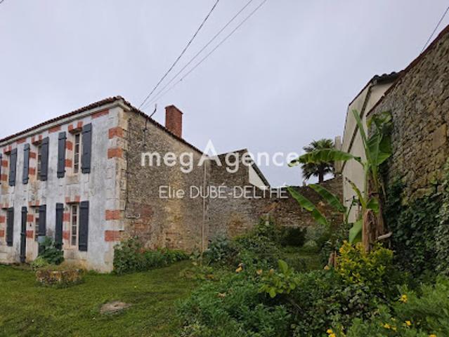 Vente Maison 4 pièces 96 m2 Saint Juire Champgillon