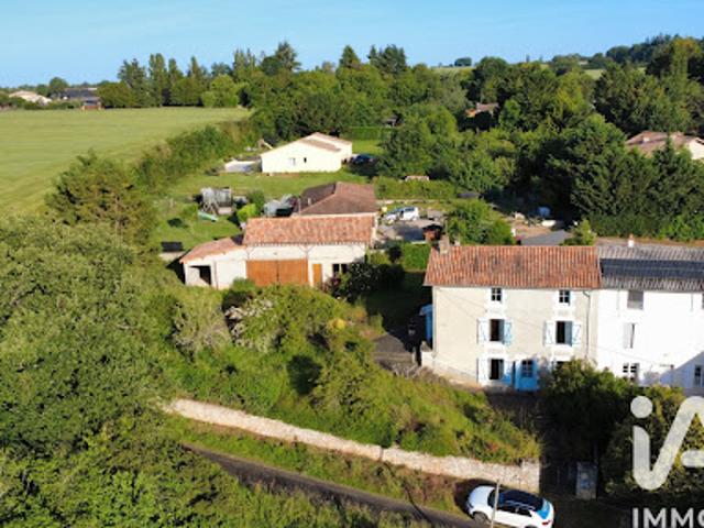 Vente Maison 4 pièces 96 m2 Vivonne