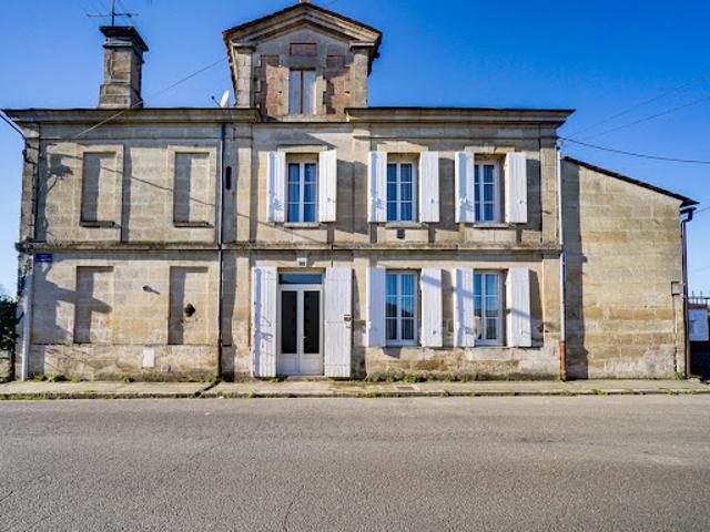 Vente Maison 4 pièces 97 m2 Salignac