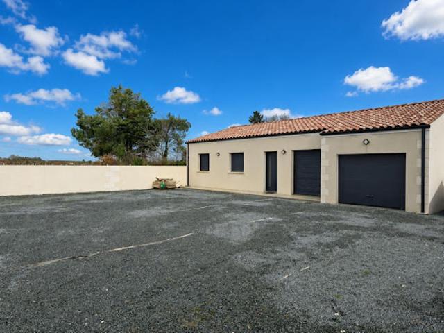 Vente Maison 4 pièces 98 m2 Epargnes