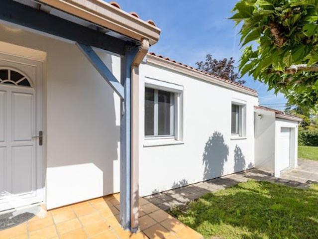 Vente Maison 4 pièces 98 m2 Saint Sauveur