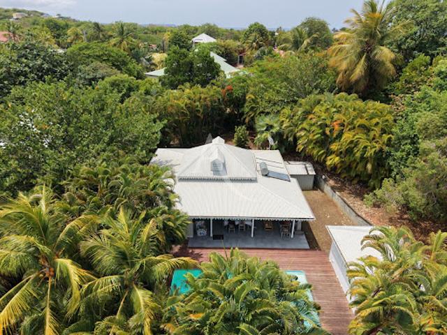 Vente Maison 4 pièces 99 m2 Le Moule