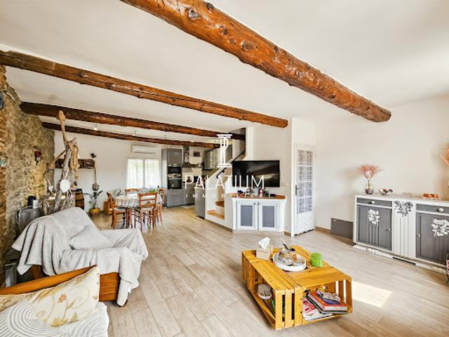 Vente Maison 4 pièces 99 m2 Meyrargues