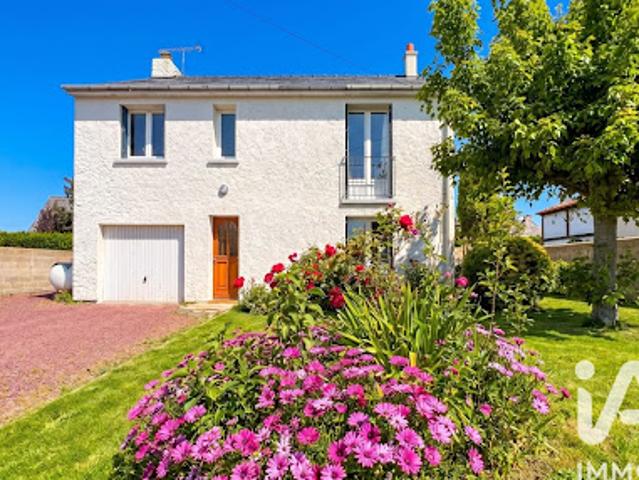 Vente Maison 4 pièces 99 m2 Saint Jouan des Guérets