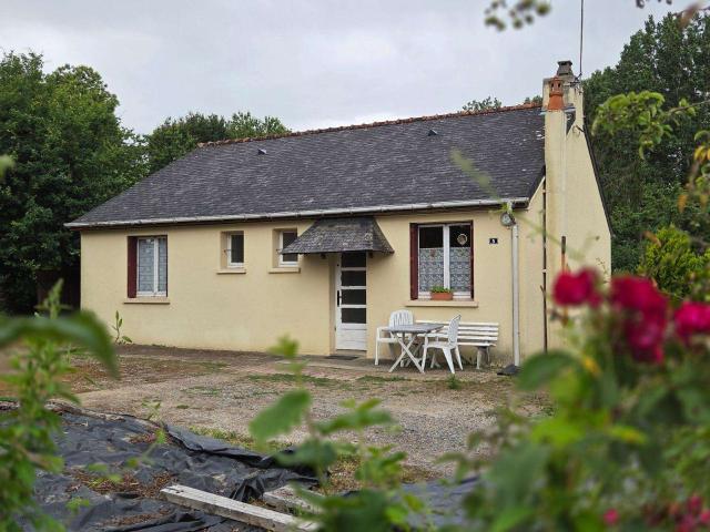 Vente maison 4 pièces Chantrigné 53