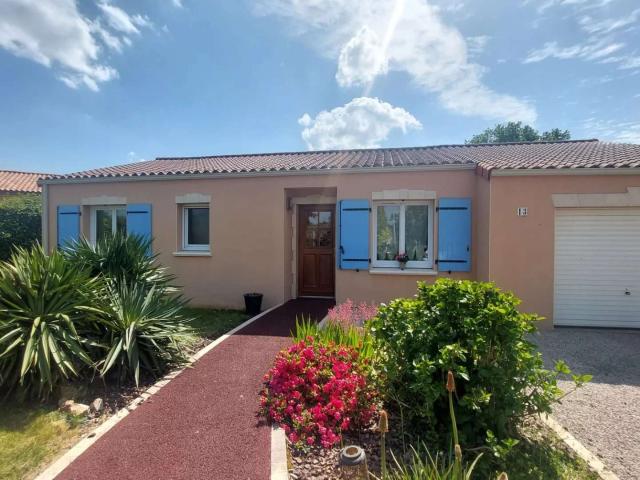 Vente maison 4 pièces Chiché 79
