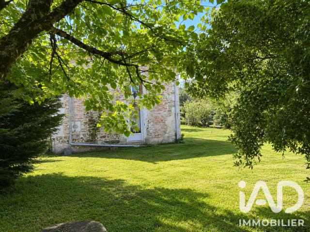 Vente maison 4 pièces Ambernac 16