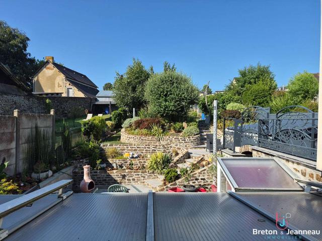 Vente maison 4 pièces Ambrières les Vallées 53