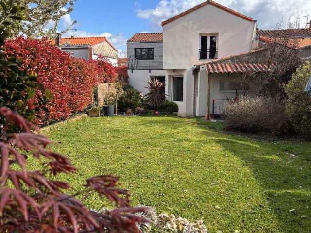 Vente maison 4 pièces Aigrefeuille sur Maine 44