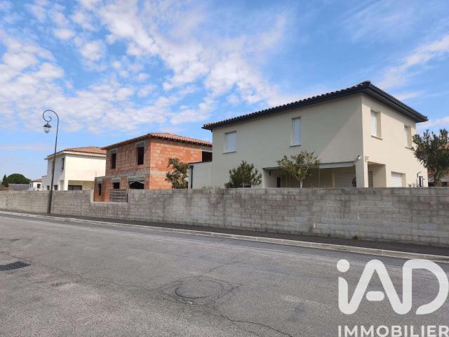 Vente maison 4 pièces Althen des Paluds 84