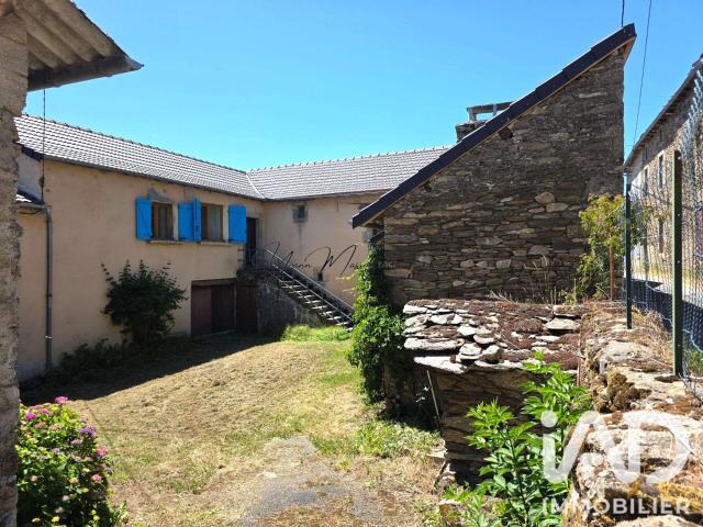 Vente maison 4 pièces Alrance 12