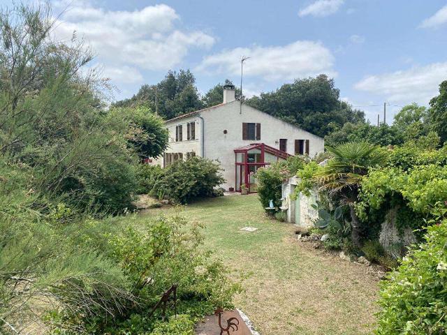 Vente maison 4 pièces Bords 17
