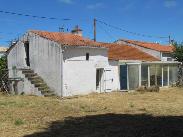 Vente maison 4 pièces Barbâtre 85