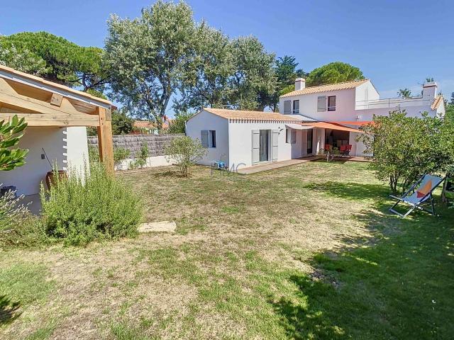 Vente maison 4 pièces Barbâtre 85