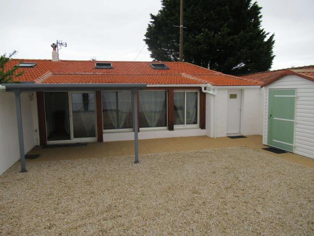 Vente maison 4 pièces Barbâtre 85