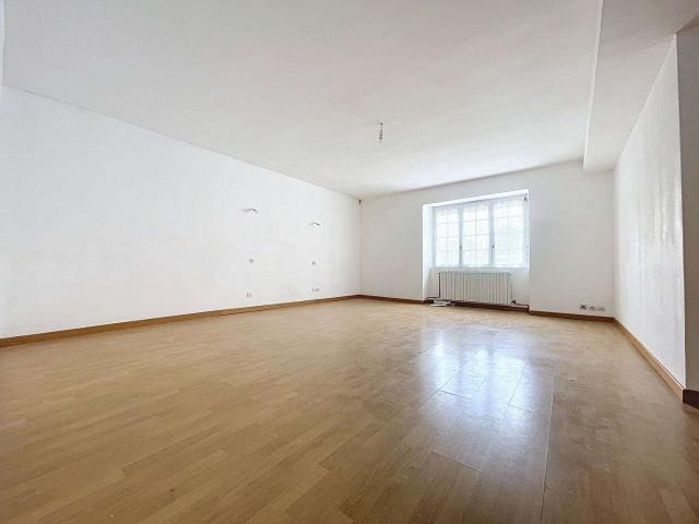 Vente maison 4 pièces Beaufort en Vallee 49