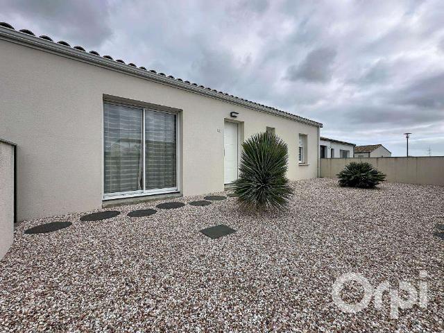 Vente maison 4 pièces Beauvoir sur Mer 85
