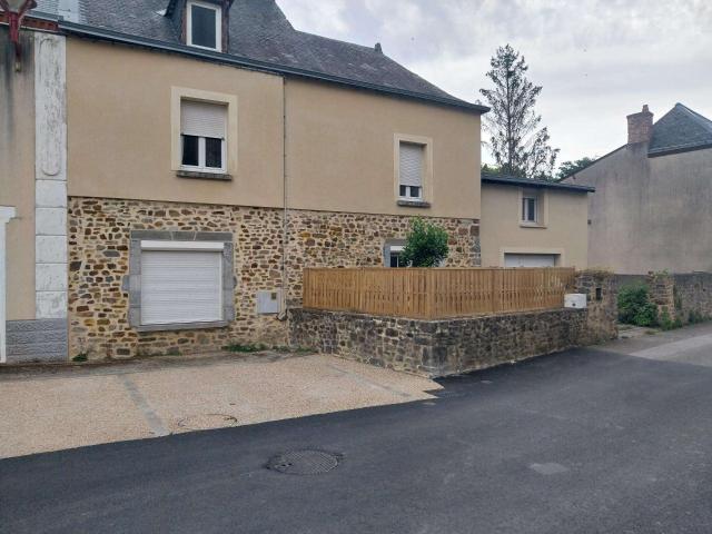 Vente maison 4 pièces Blandouet Saint Jean 53
