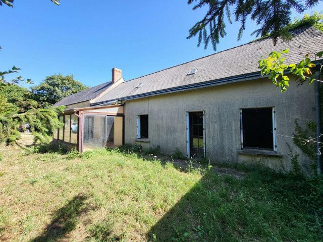 Vente maison 4 pièces Blou 49