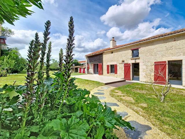 Vente maison 4 pièces Doué en Anjou 49