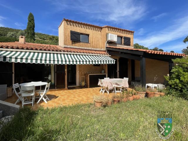 Vente Maison 4 Pieces Dans Residence Avec Piscine Collective. 60m² La Londe les Maures