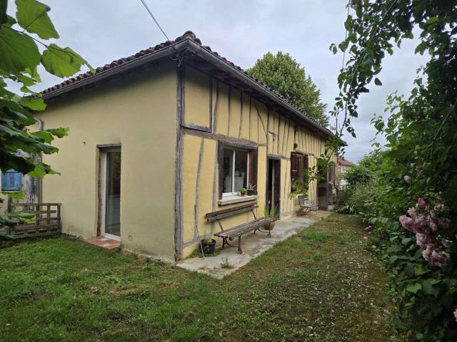 Vente maison 4 pièces Dému 32