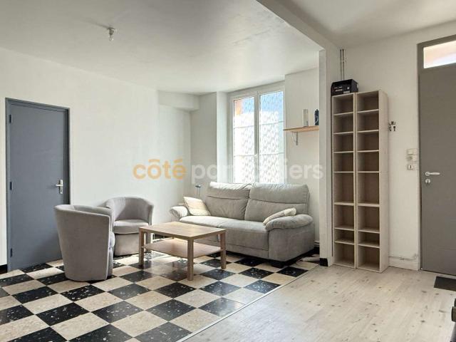 Vente maison 4 pièces Laval 53