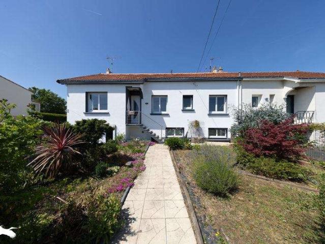 Vente maison 4 pièces La Ferrière 85