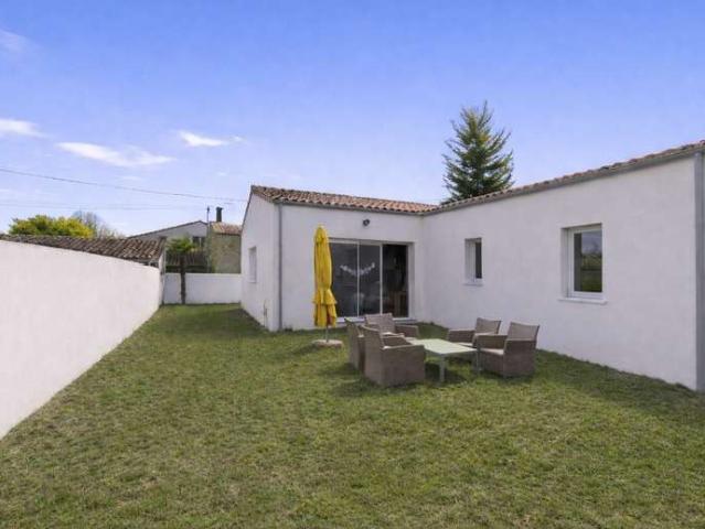 Vente maison 4 pièces La Laigne 17