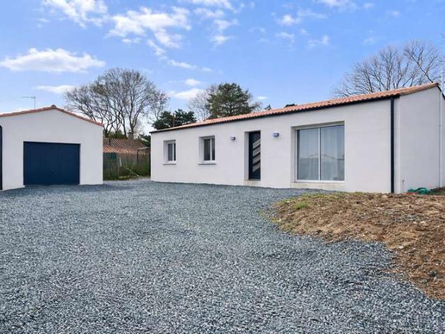 Vente maison 4 pièces Lairoux 85