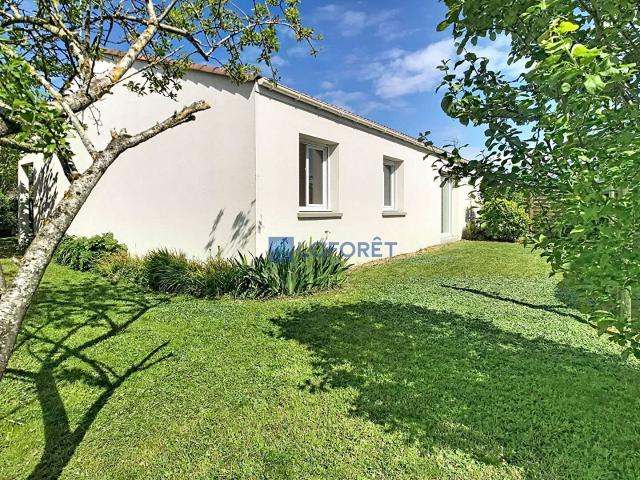 Vente maison 4 pièces Liré 49