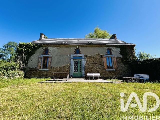 Vente maison 4 pièces Montaner 64