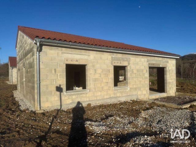 Vente maison 4 pièces Montchenu 26