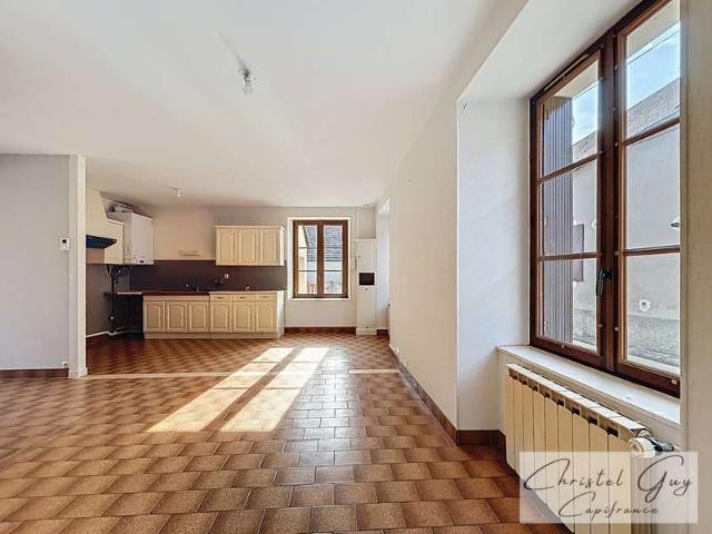 Vente maison 4 pièces Montval sur Loir 72
