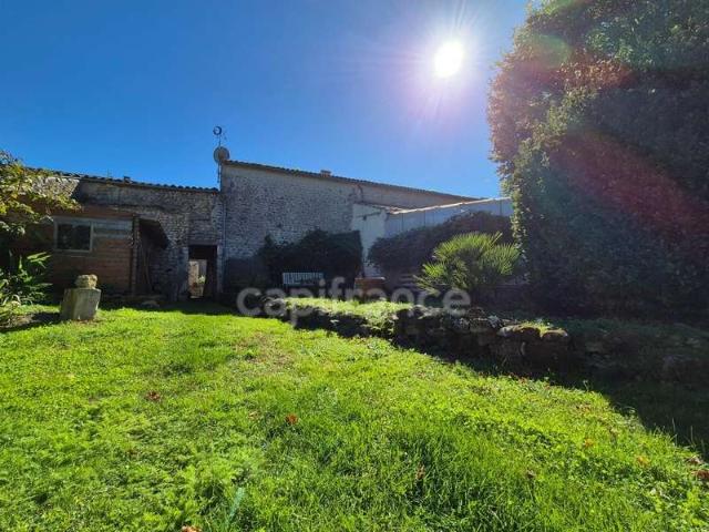Vente maison 4 pièces Meursac 17