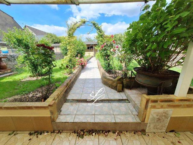 Vente maison 4 pièces Sablé sur Sarthe 72