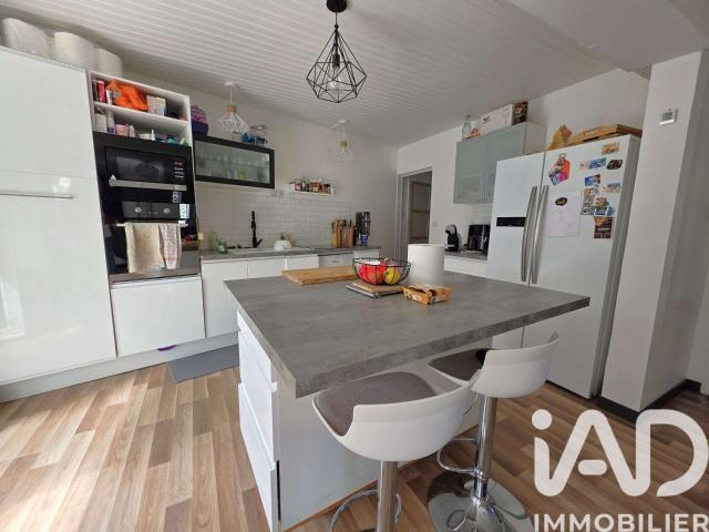 Vente maison 4 pièces Saint Alban d'Ay 07