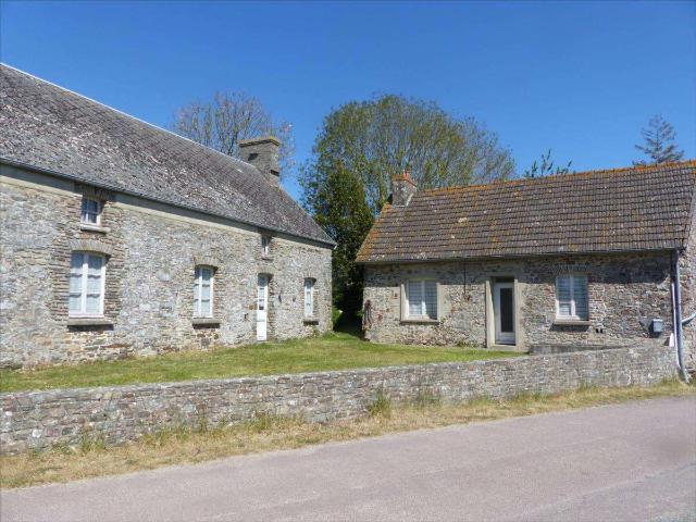 Vente maison 4 pièces Saint Germain sur Ay 50
