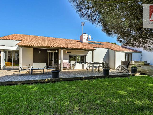 Vente maison 4 pièces Saint Gilles Croix de Vie 85