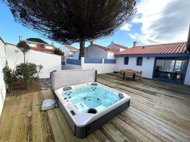 Vente maison 4 pièces Saint Gilles Croix De Vie Croix De Vie 85
