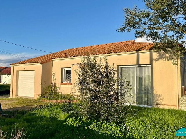 Vente maison 4 pièces Saint Étienne de Mer Morte 44
