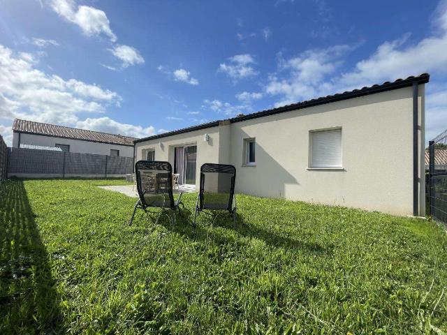 Vente maison 4 pièces Saint Hilaire de Chaléons 44