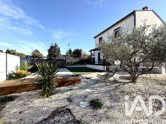 Vente maison 4 pièces Saint Hilaire d'Ozilhan 30