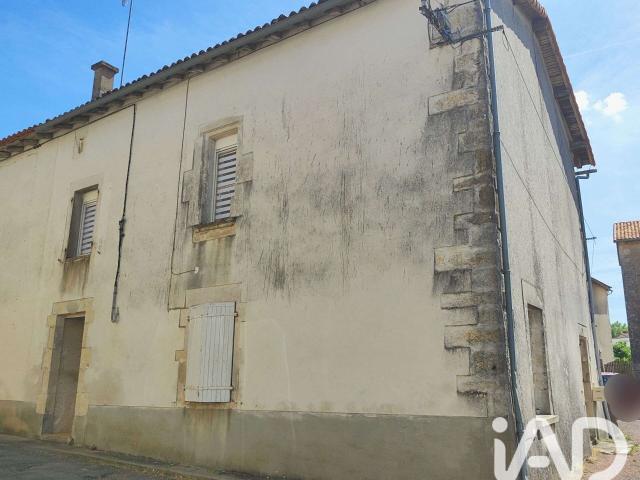 Vente maison 4 pièces Saint Laurent de Céris 16