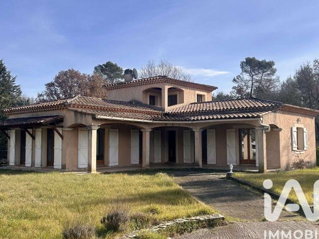 Vente maison 4 pièces Saint Maximin la Sainte Baume 83