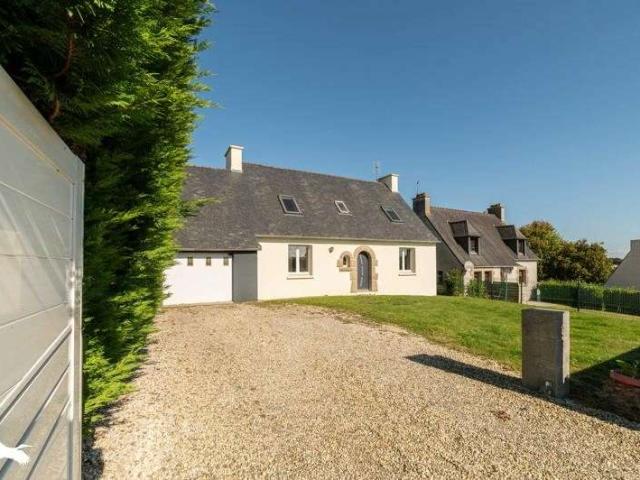 Vente maison 4 pièces Saint Martin des Champs 29