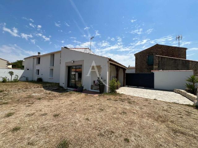 Vente maison 4 pièces Saint Michel en l'Herm 85