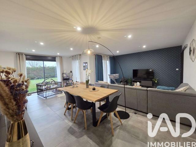 Vente maison 4 pièces Saint Romain de Benet 17