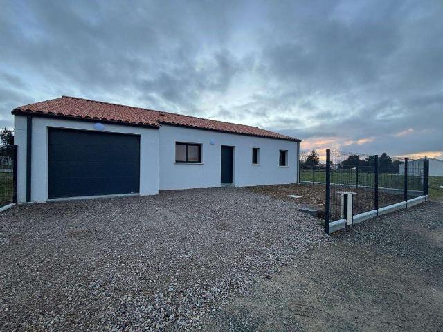 Vente maison 4 pièces Saint Vincent sur Jard 85